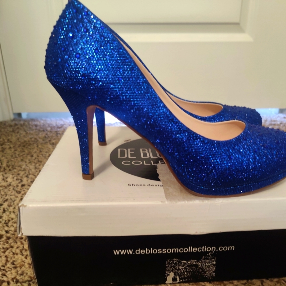 DeBlossom Collection Electric  Blue bedazzled pumps